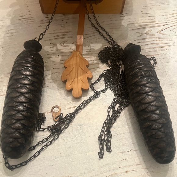 Rustic Wooden Cuckoo Clock - Picture 3 of 3